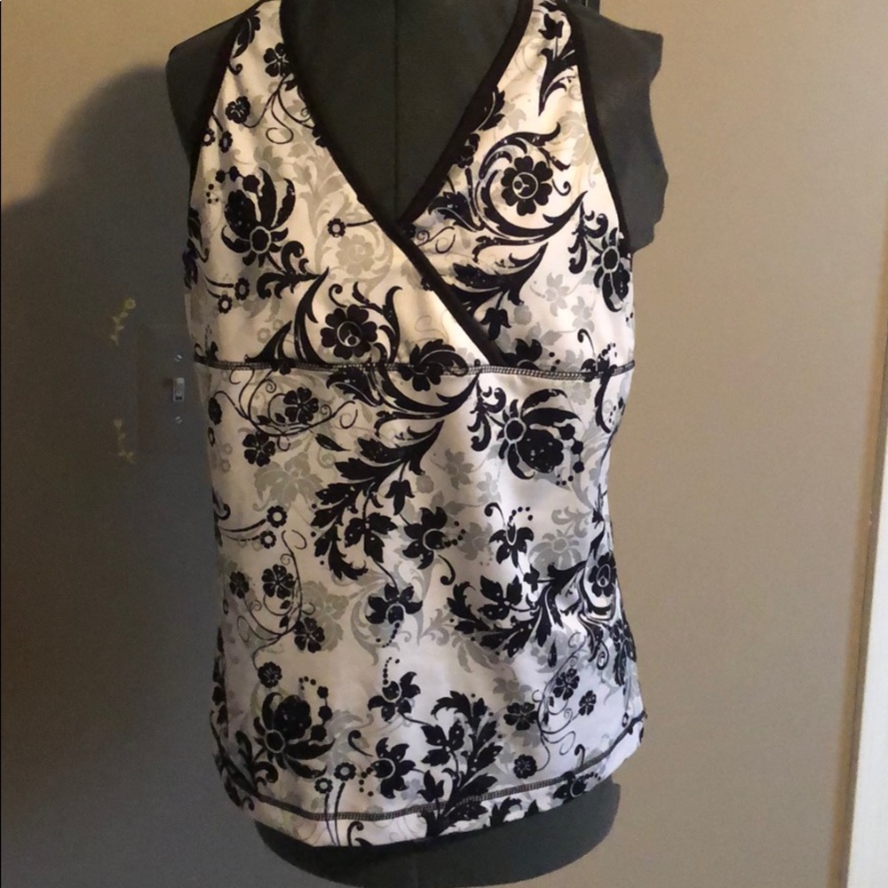 ❤️ 2 items for $10! Danskin Now Shirt/Top Size XL 16-18